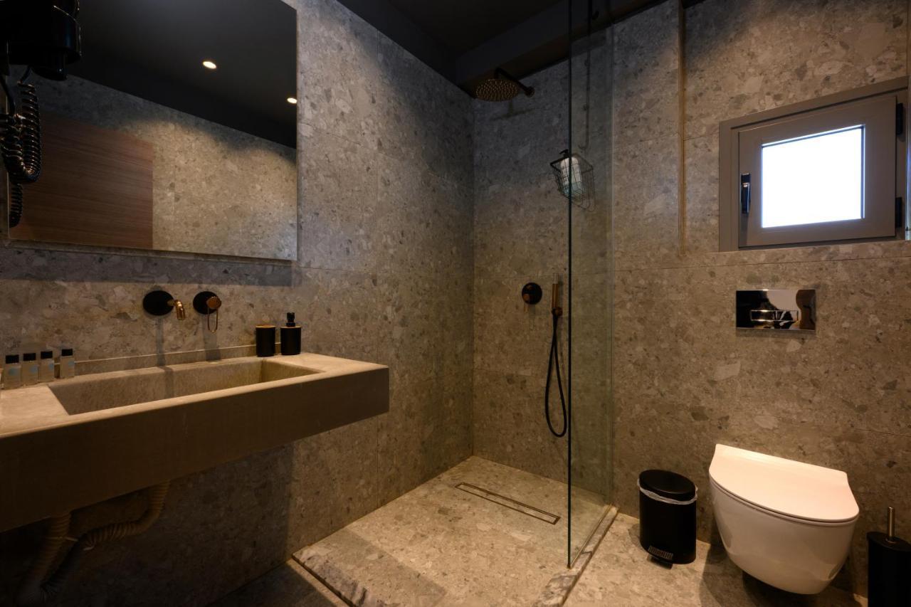 Seven Keys Luxury Suites Achilleion ภายนอก รูปภาพ