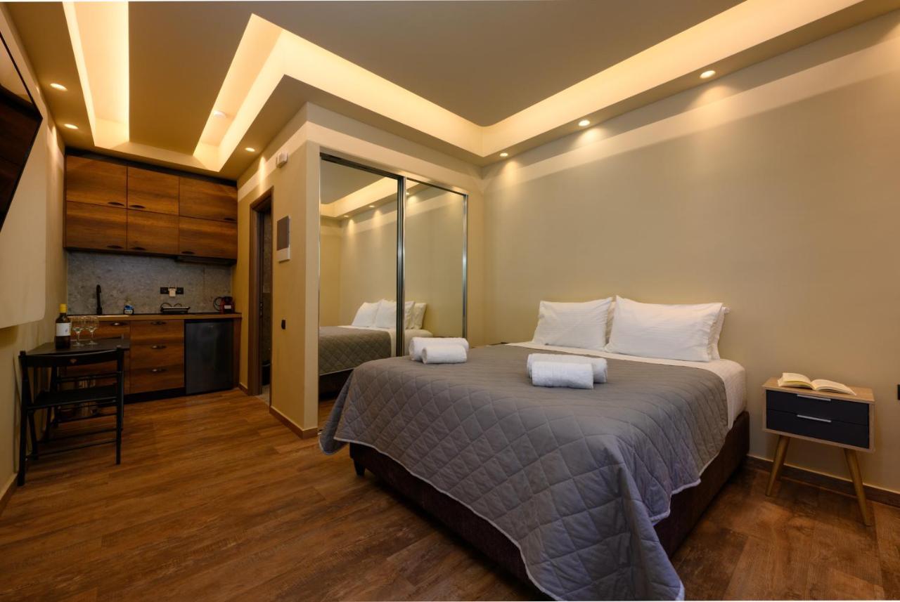 Seven Keys Luxury Suites Achilleion ภายนอก รูปภาพ