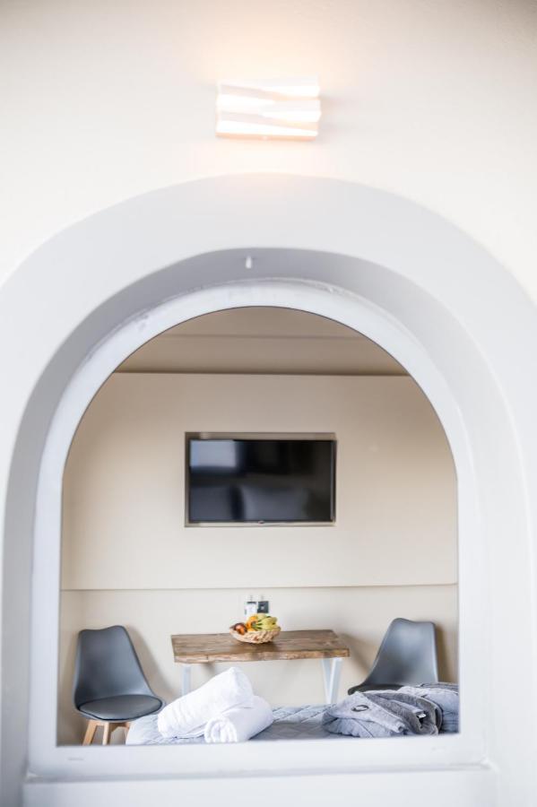 Seven Keys Luxury Suites Achilleion ภายนอก รูปภาพ